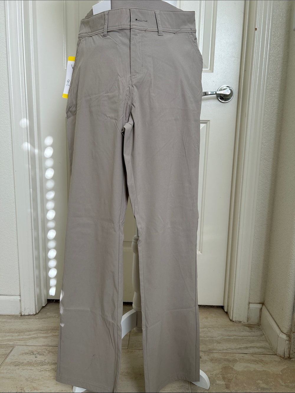 Gerry Weber Straight-Leg Pants in Taupe Beige